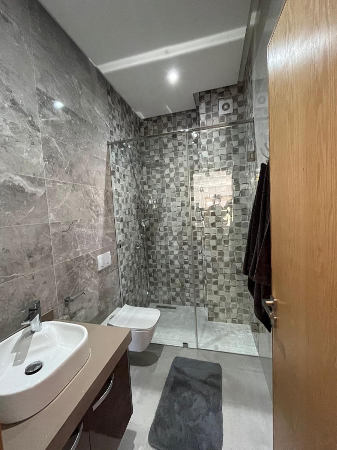 Moderne A 5 Min De La Avec Jardin Et 3 Salons Essaouira