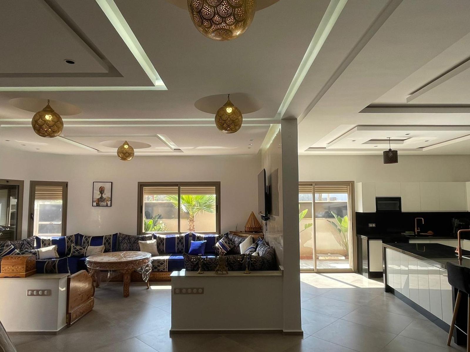Moderne A 5 Min De La Avec Jardin Et 3 Salons Essaouira