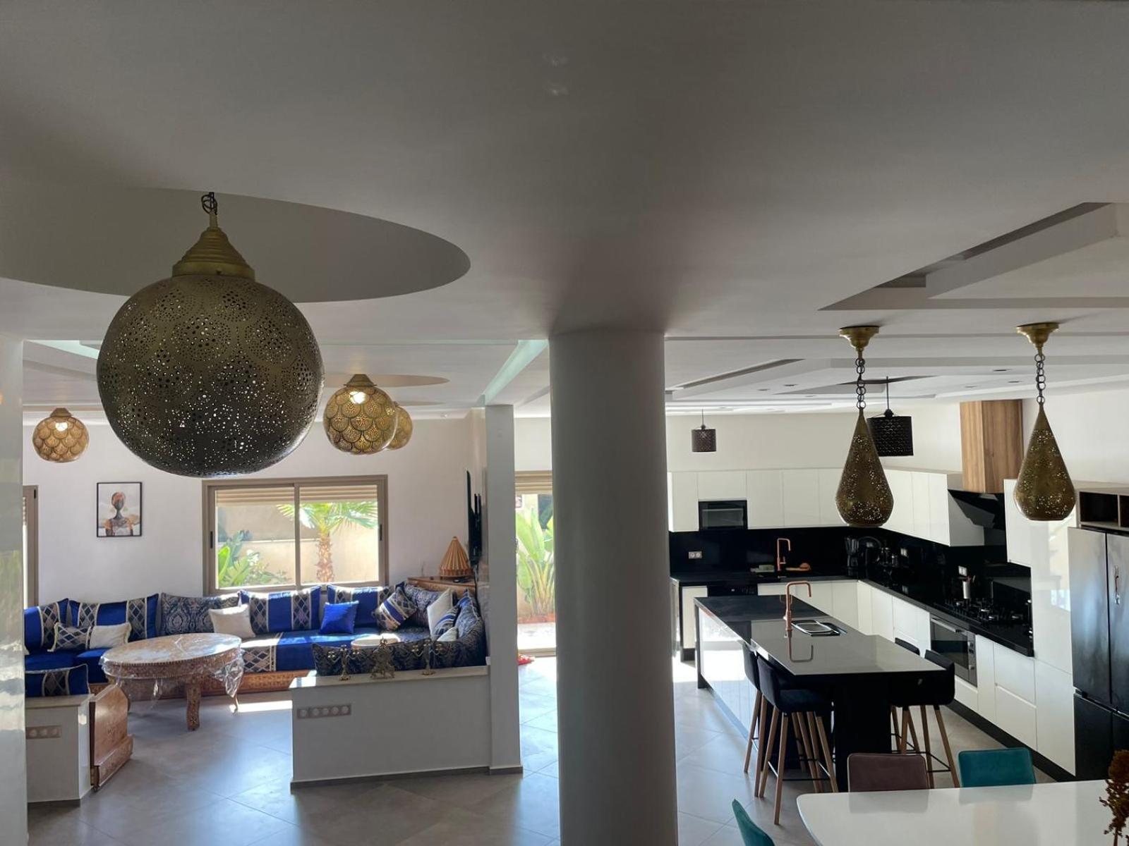 Villa Moderne A 5 Min De La Avec Jardin Et 3 Salons Essaouira