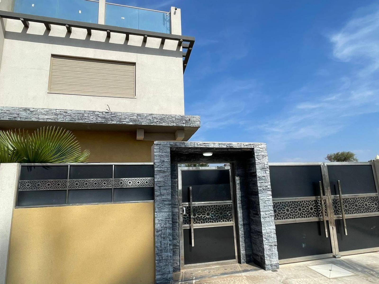 Villa Moderne A 5 Min De La Avec Jardin Et 3 Salons