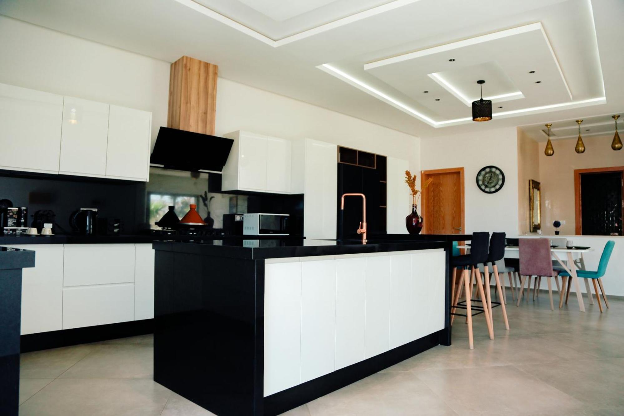 Moderne A 5 Min De La Avec Jardin Et 3 Salons Essaouira